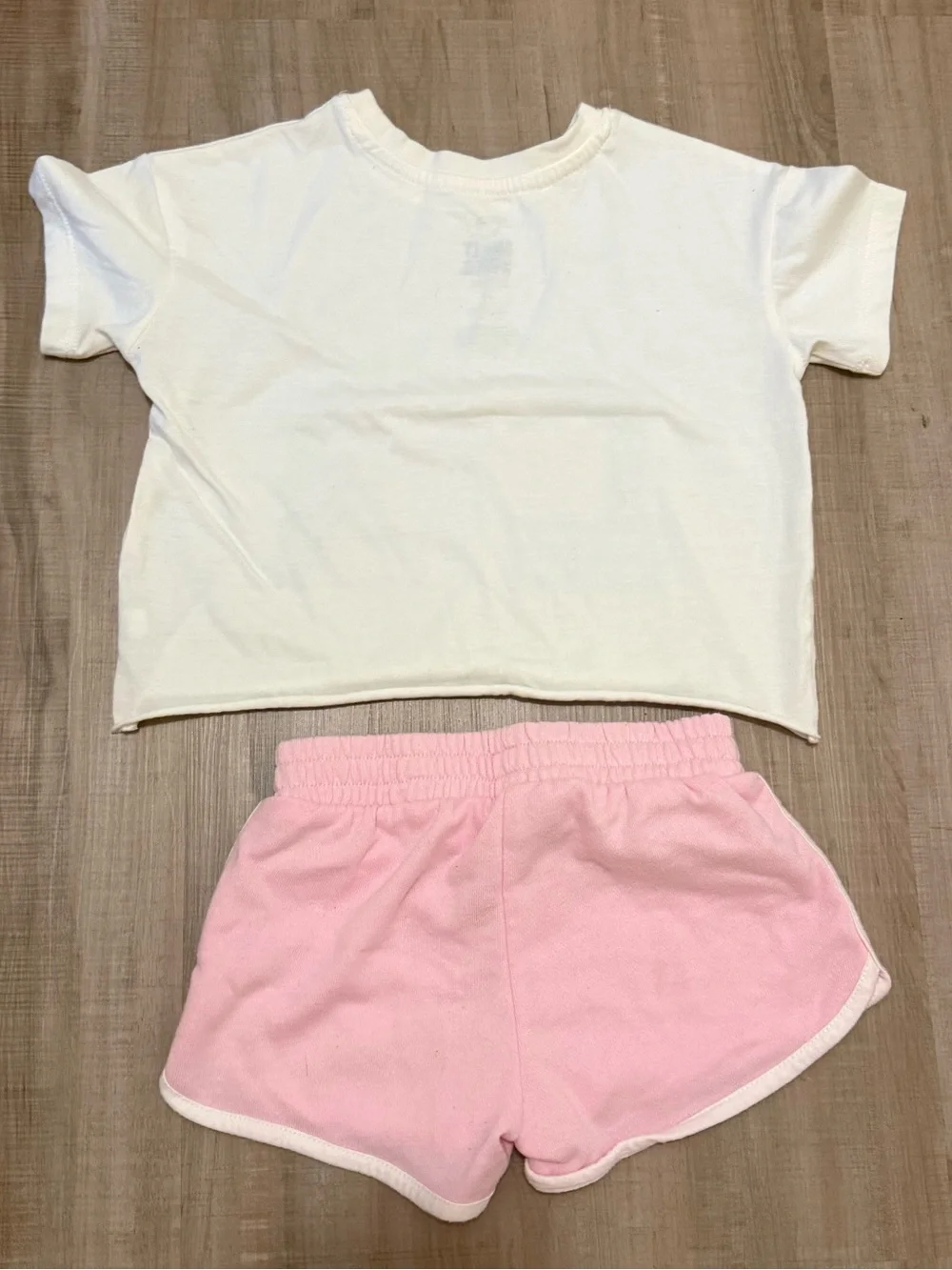 Smiley World Rainbow Tee and Shorts Set 4T